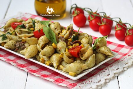 PASTA AL PESTO CON BRESAOLA E RUCOLA