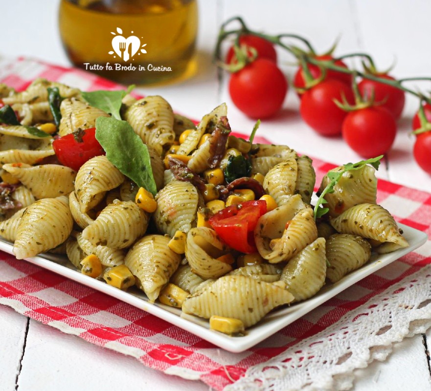 PASTA AL PESTO CON BRESAOLA E RUCOLA