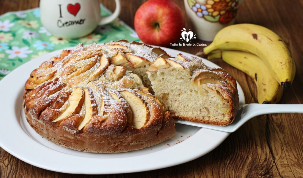 TORTA DI BANANE E MELE