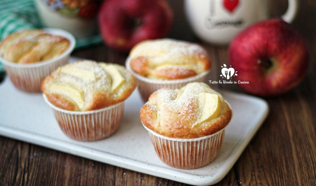 MUFFIN ALLE MELE E YOGURT SOFFICI