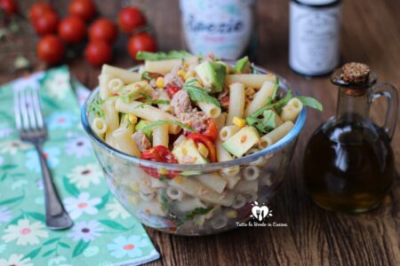 PASTA FREDDA AL TONNO CON AVOCADO E RUCOLA