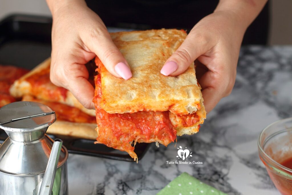 PIZZETTE AL TAGLIO SARDE Anche Bimby - Tutto Fa Brodo In Cucina