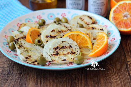 Finocchi grigliati con arance e olive